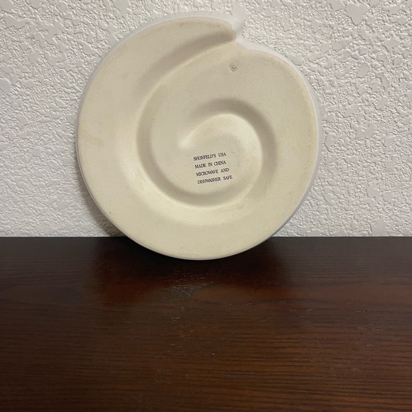 Vintage Shonfeld’s ceramic olive/appetizer dish - Picture 3 of 10